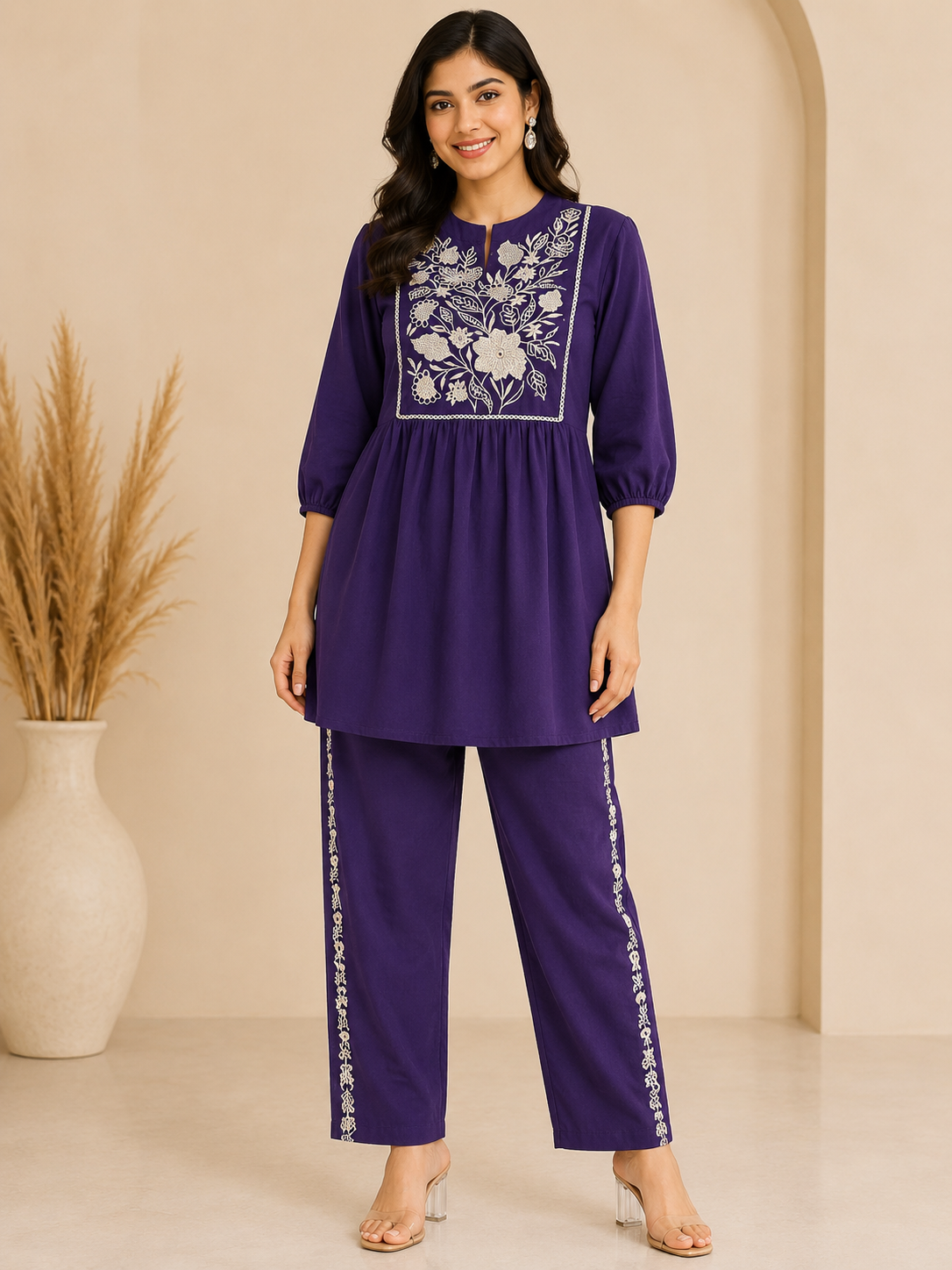 Floral Embroidered Women's Short Kurti Pant Set – Elegant Ethnic Co-Ord