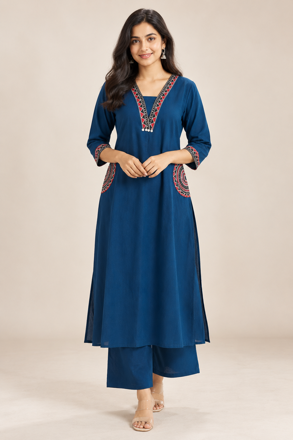 Embroidered Women’s Kurta Pant Set – Geometric Detail