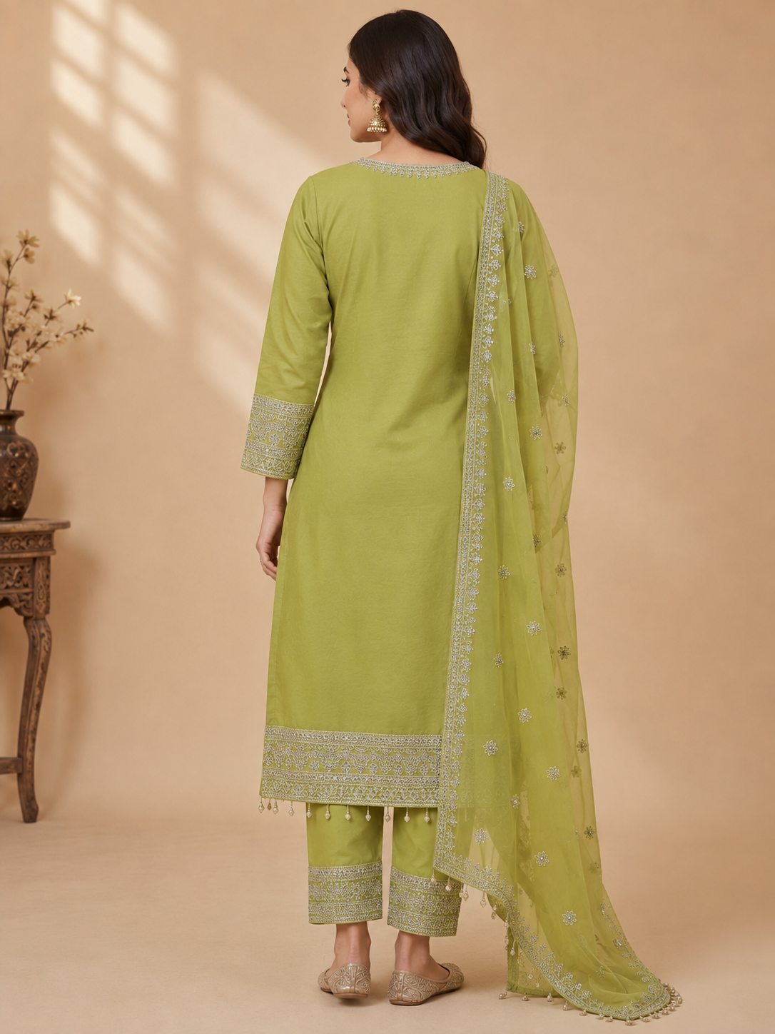 Embroidered Women's 3-Piece Kurta Set with Potli