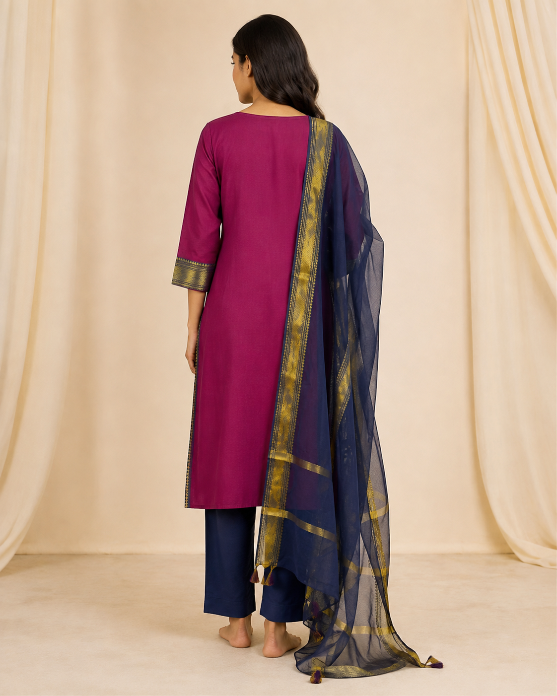 Women’s 3-Piece Kurta Set – Fancy Neck