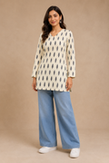 Cream Printed Cotton Women's Short Kurti – Leaf Print [White]