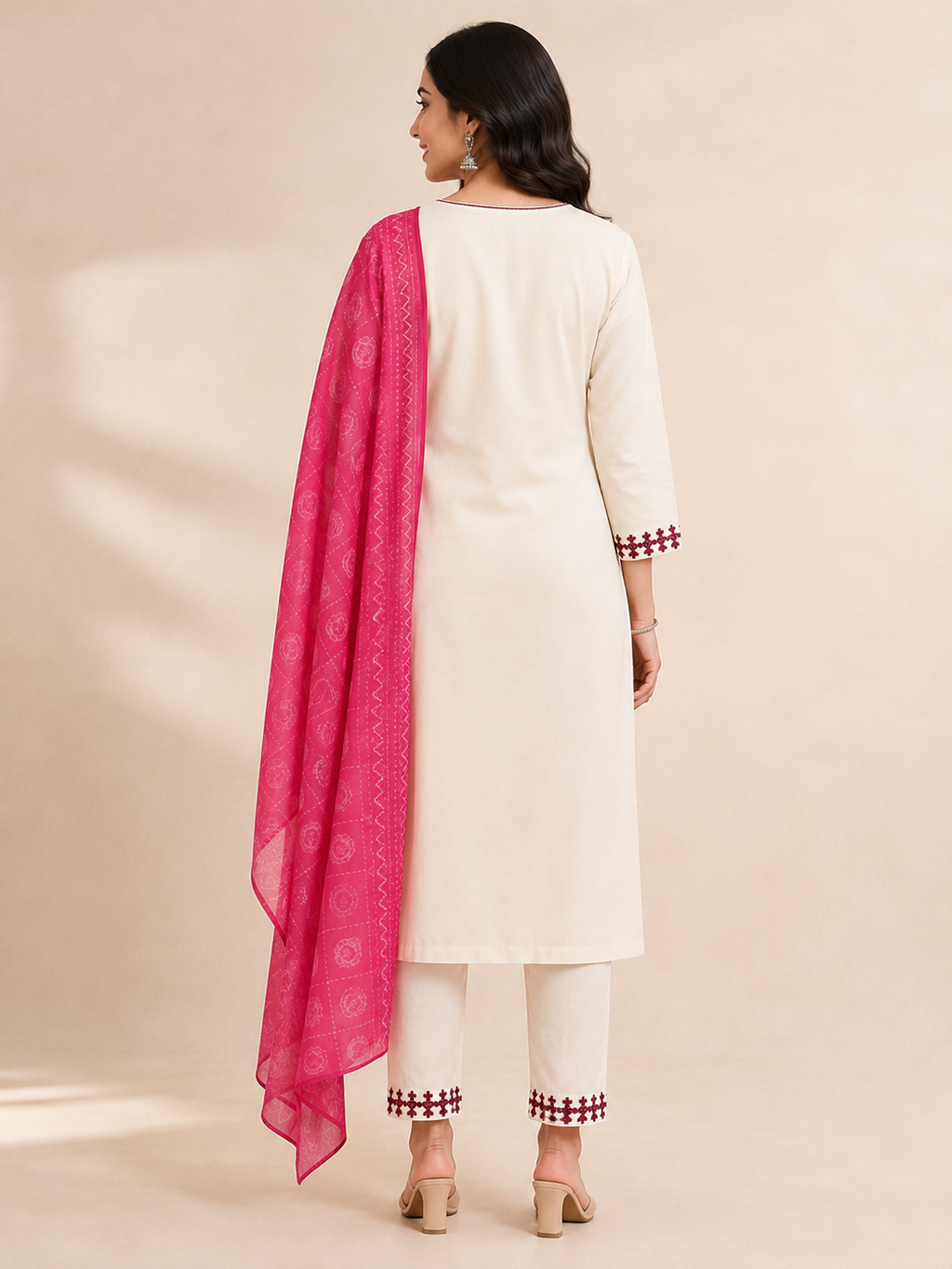 Ivory Embroidered Women's 3-Piece Kurti Set with Green Dupatta [Rani Pink]